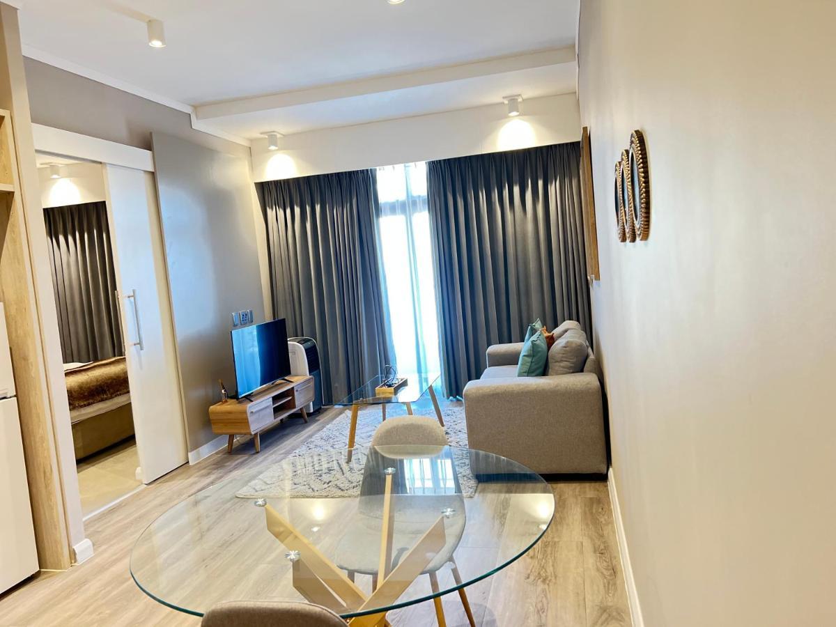 519 Menlyn Maine Trilogy Apartment พริทอเรีย ภายนอก รูปภาพ